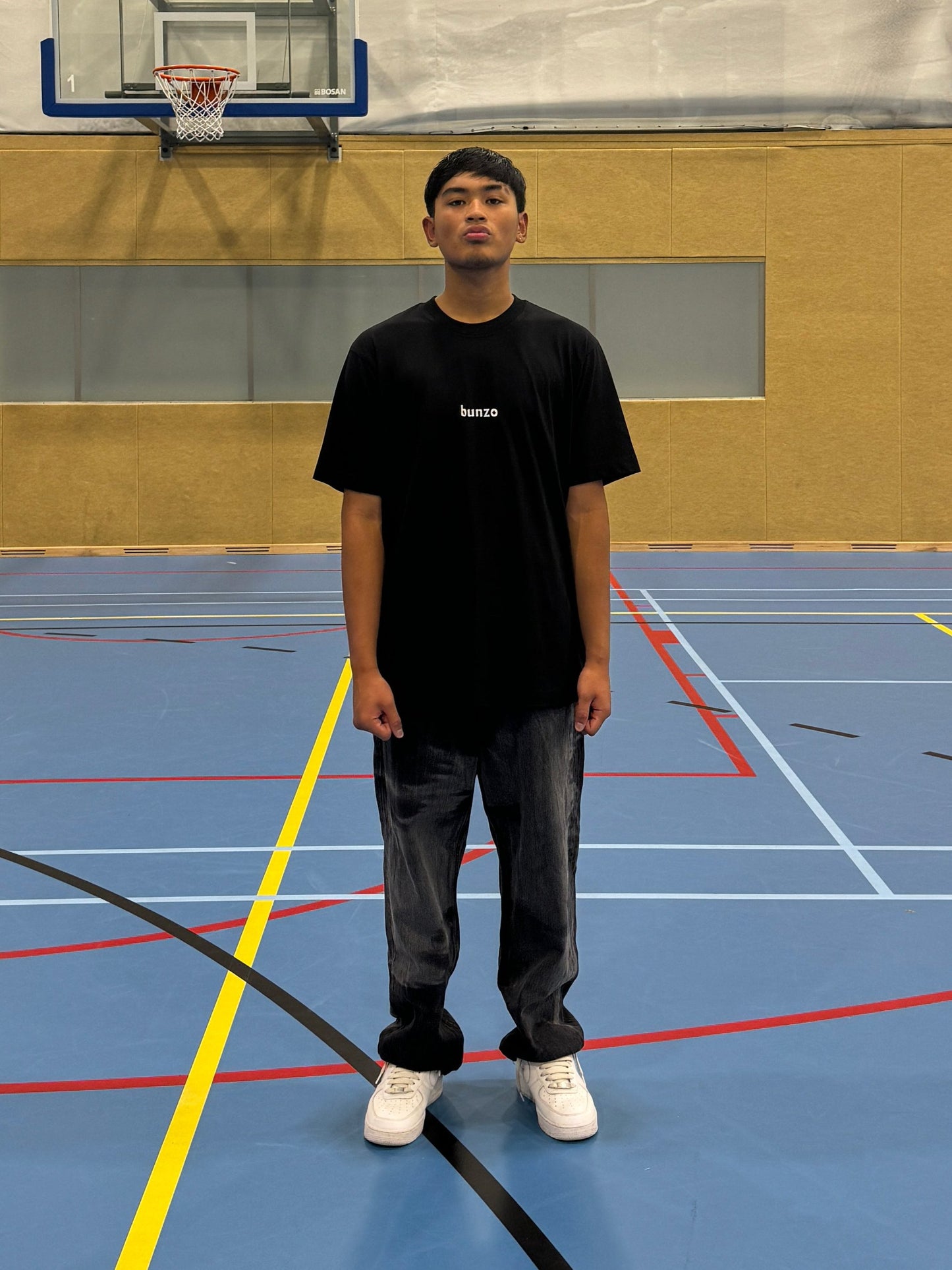 bunzo's klasiko black oversized tee